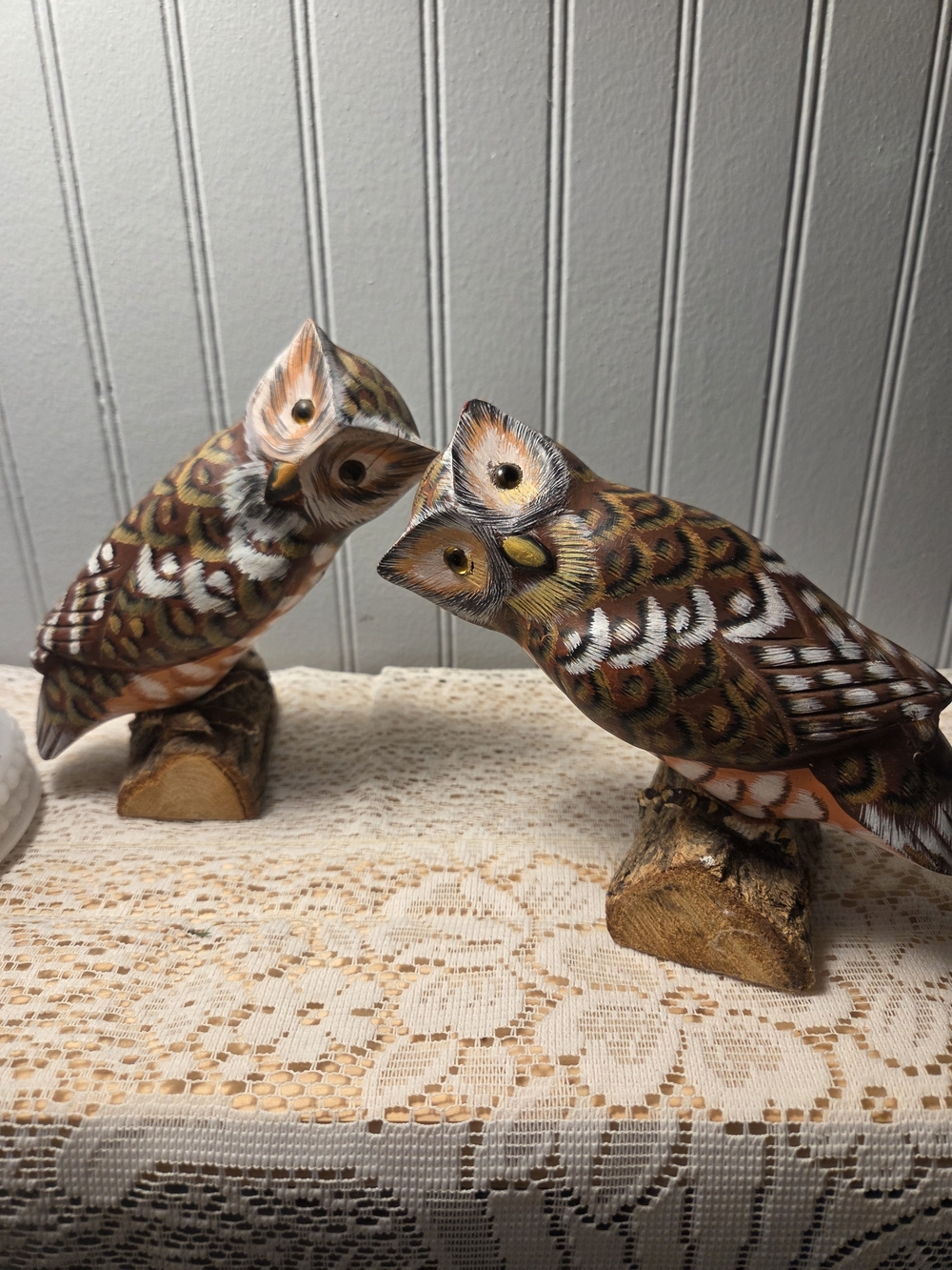 Hand-Painted Wooden Owl Figurines - Brown & White